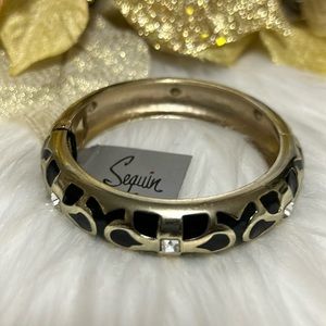 NWT Nordstrom Sequin Bracelet Open Clasp Black, Gold & Rhinestones